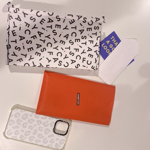 casetify leopard print UNUSED - Picture 2 of 4